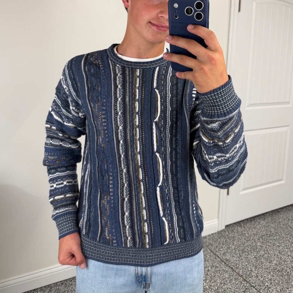 Via Europa Vintage Coogi Style 3D Knit Sweater Blue Multicolor Y2K Mens Small